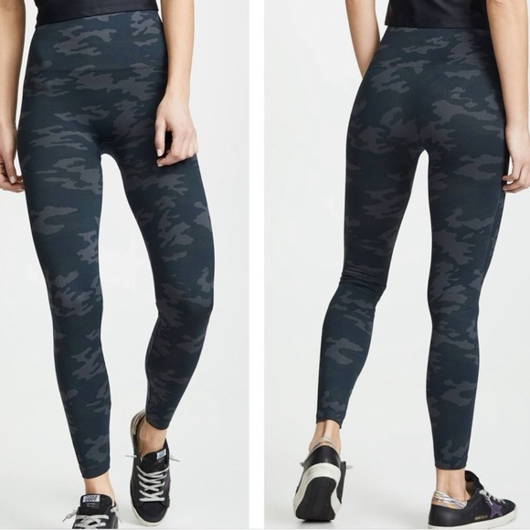 SPANX Pants - SPANX Women Camo Look At Me Now Seamless Leggings MEDIUM Athleisure Activewear